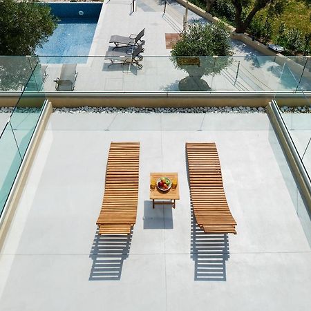 Chronos Hotel Porto Koufo Exterior photo