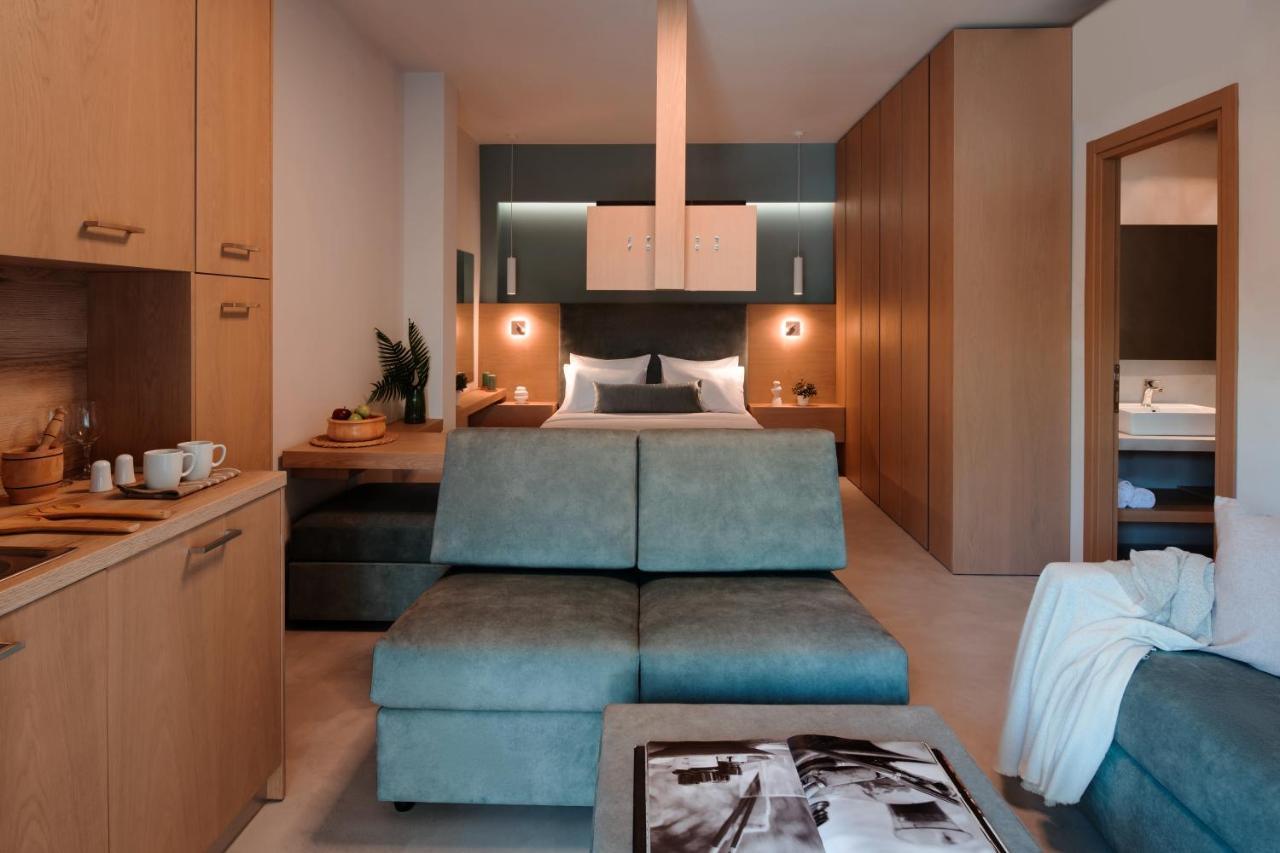 Chronos Hotel Porto Koufo Exterior photo