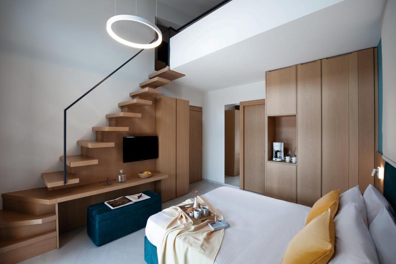 Chronos Hotel Porto Koufo Exterior photo